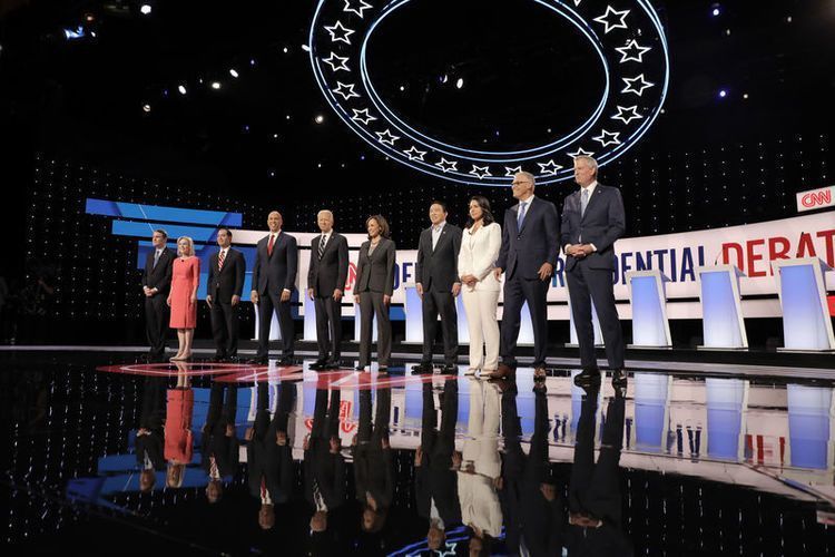 0731 DebateDetroit 08 s800 c80