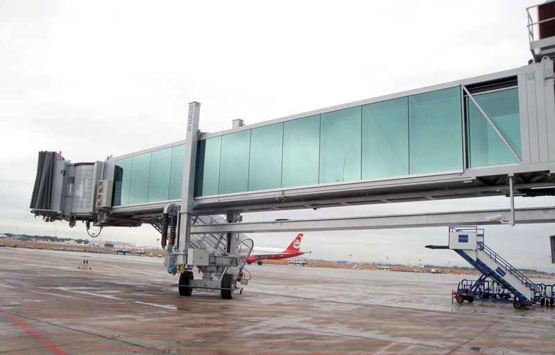Airport Passenger Boarding Bridge