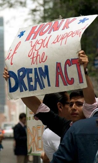 DREAM_sign