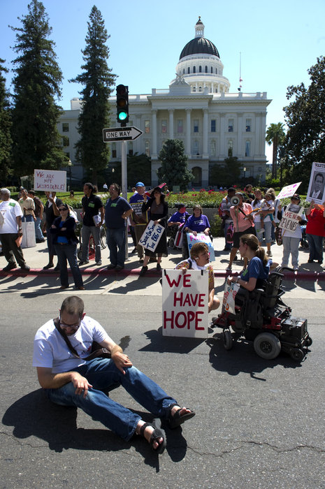 sacramento_protest2