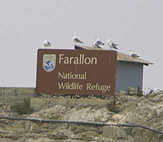 Farallon_sign